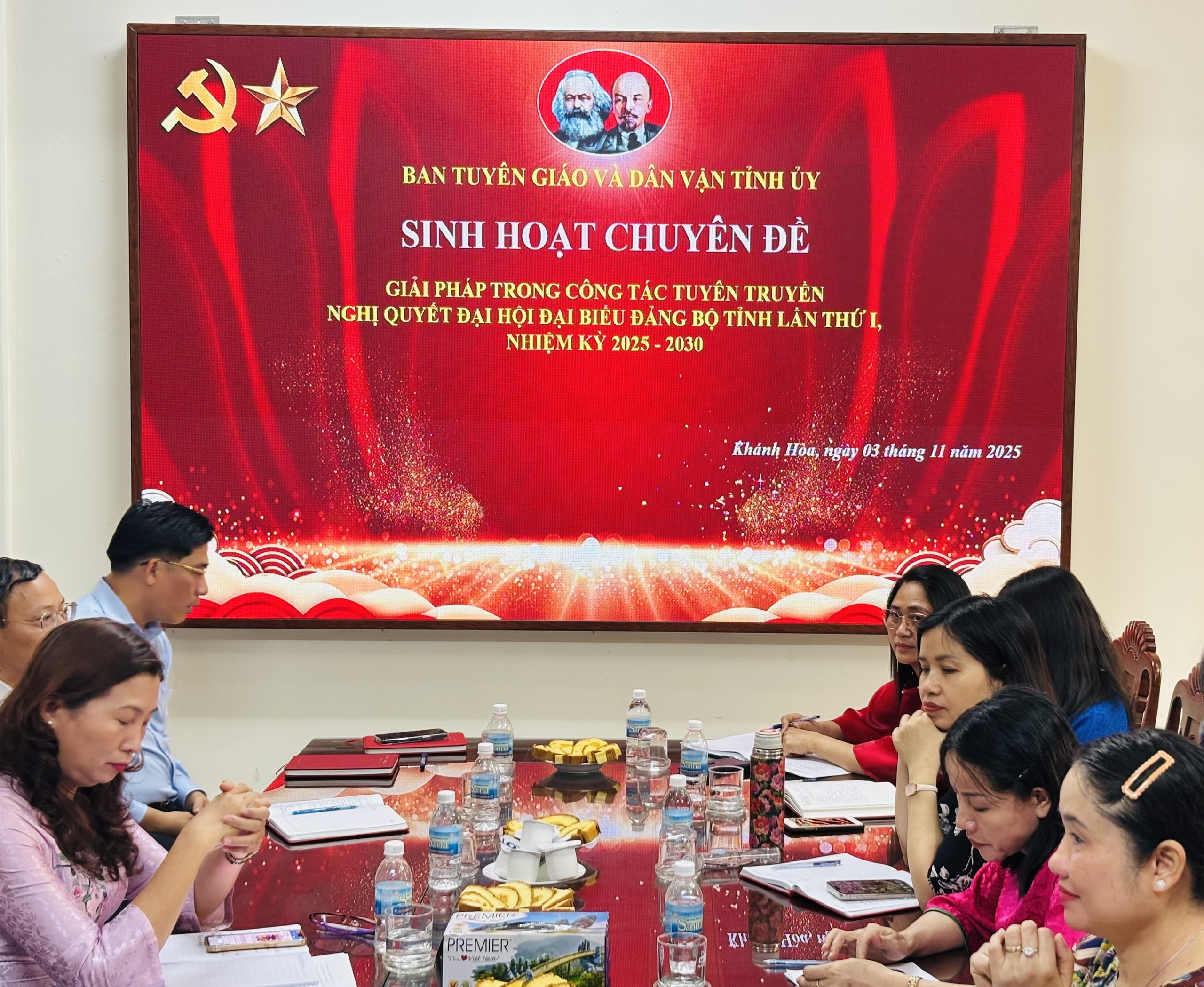 Đảng bộ Ban Tuyên giáo và Dân vận Tỉnh ủy sinh hoạt chuyên đề quý IV/2025